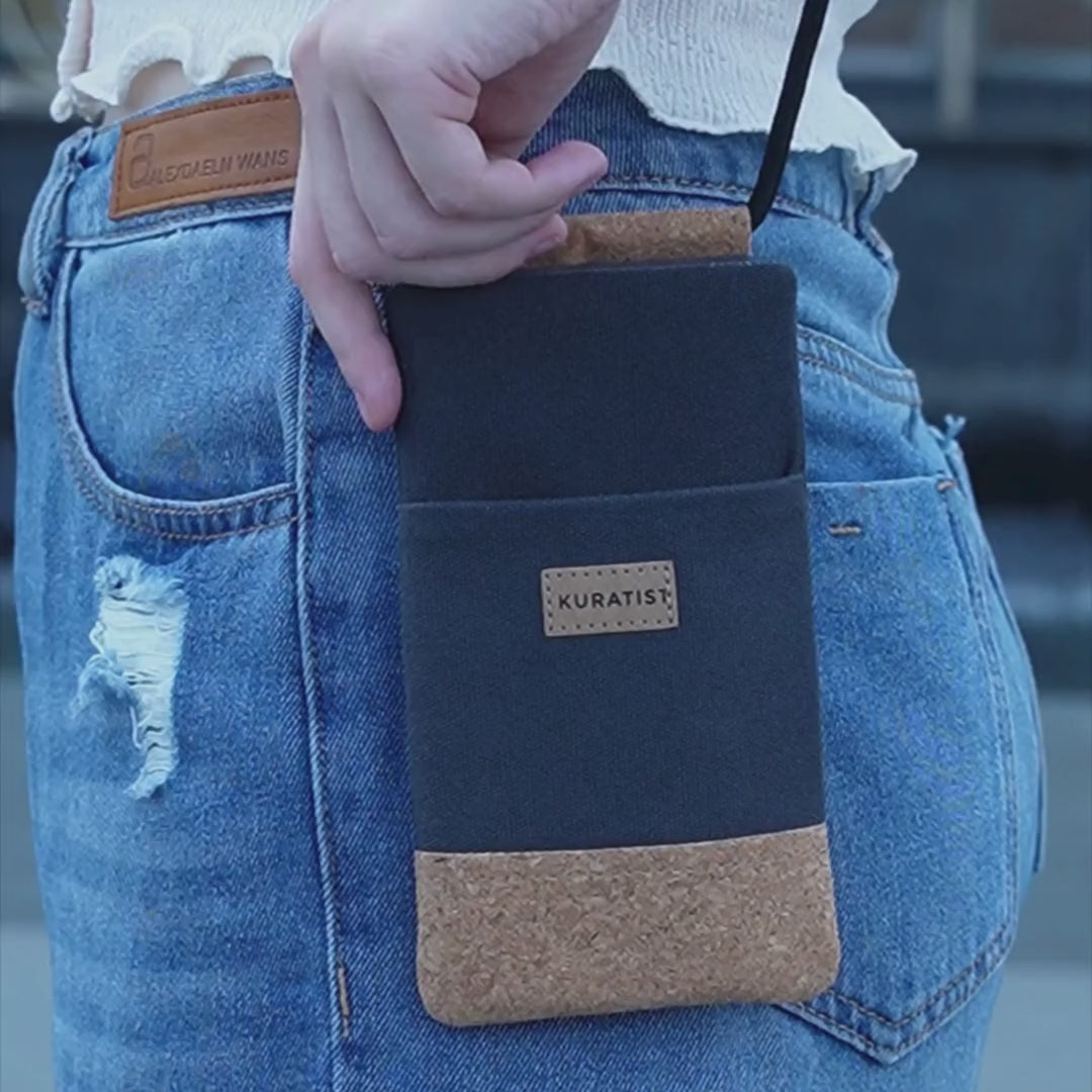 Load video: Kuratist MAX Phone Pouch Lifestyle Video