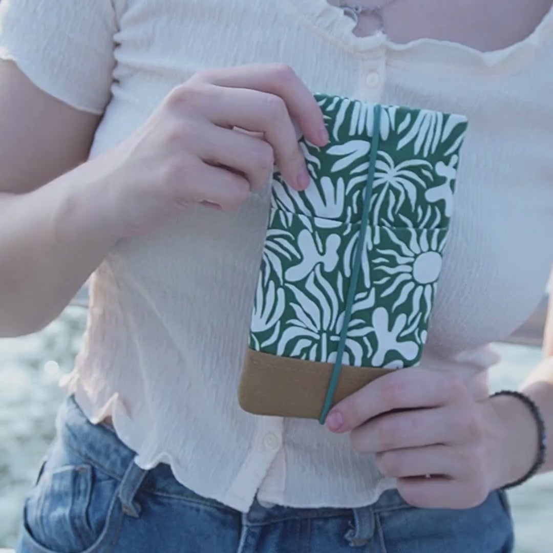 Load video: Kuratist MAX Phone Pouch Lifestyle Video